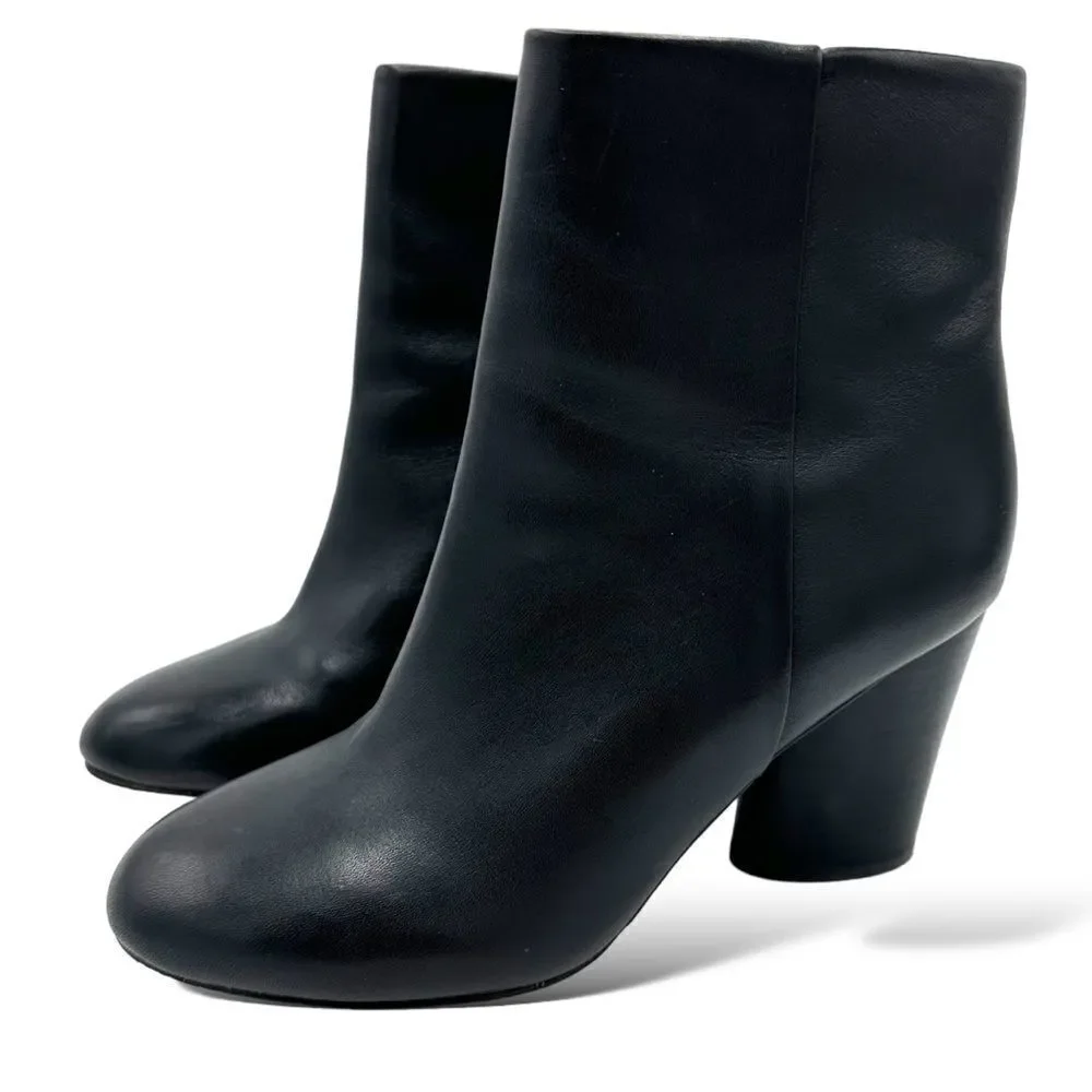 Neiman Marcus Niana‎ Almond Toe Bootie Black Leather Oval Sculptural Heel Sz 5.5